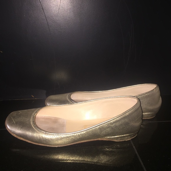 Christian Louboutin - Picture 1 of 4